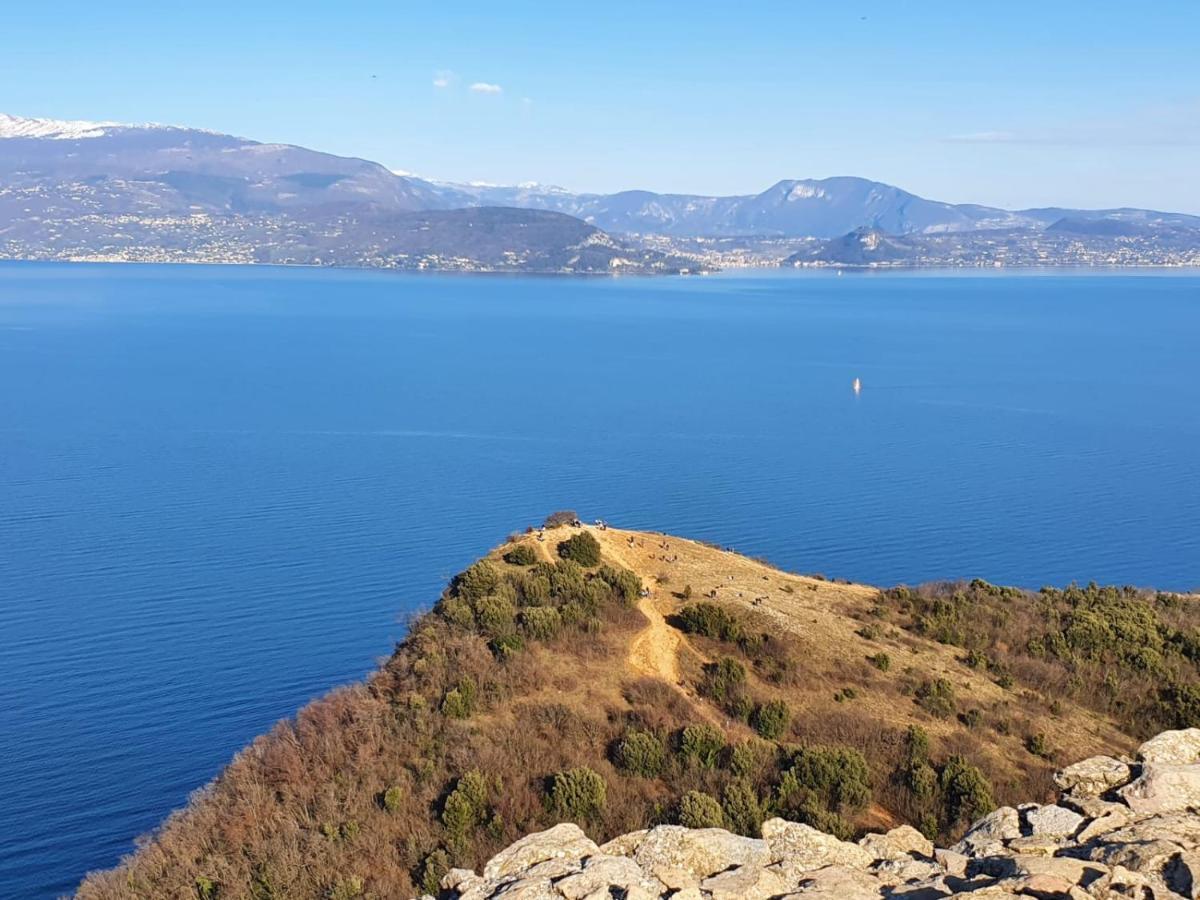 Con Piscina Il Glicine Sul Garda