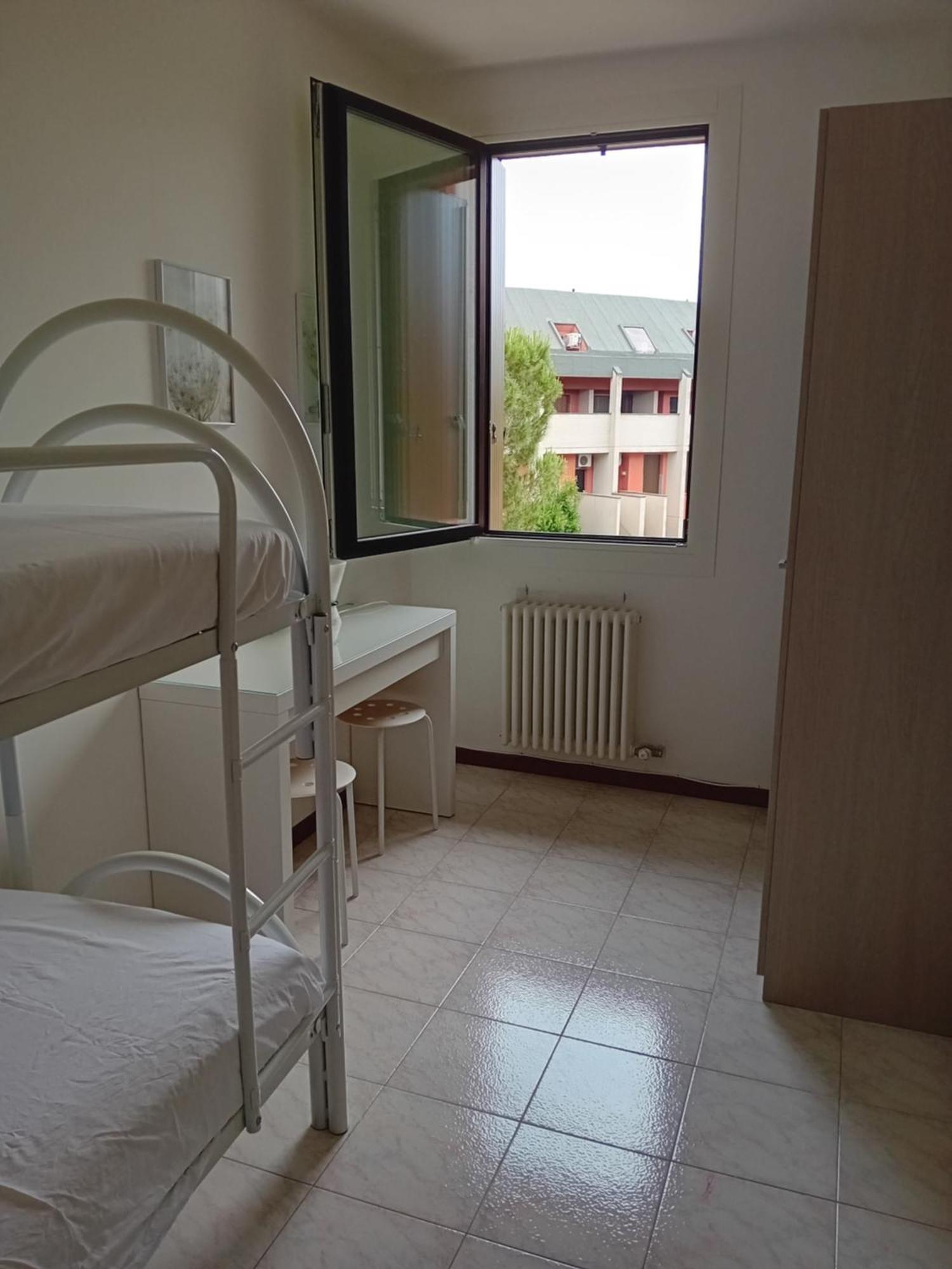 Apartment Con Piscina Il Glicine Sul Garda Desenzano del Garda