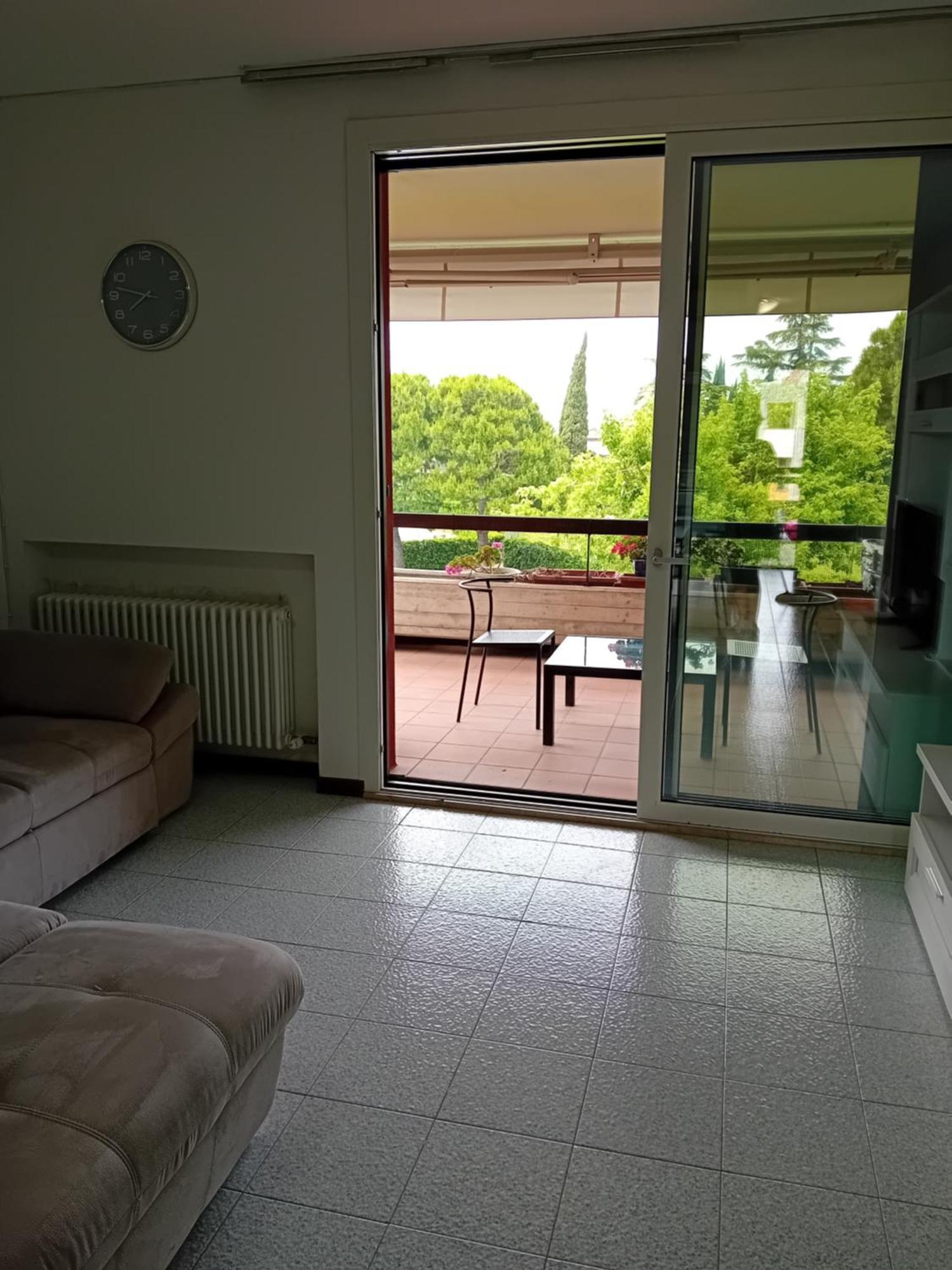 Con Piscina Il Glicine Sul Garda *