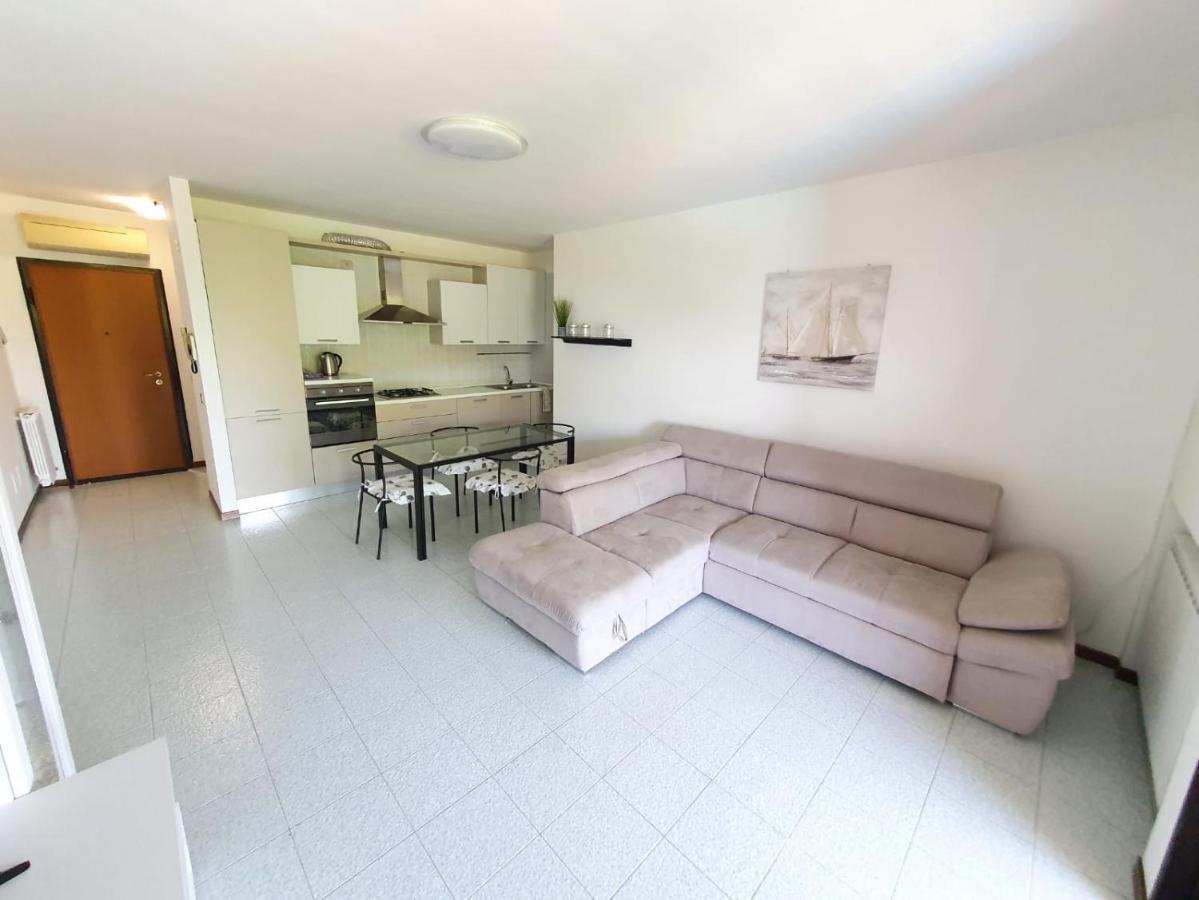 Apartment Con Piscina Il Glicine Sul Garda *